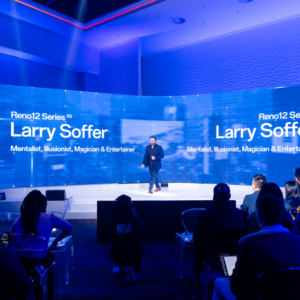 Magician & Mentalist Larry Soffer