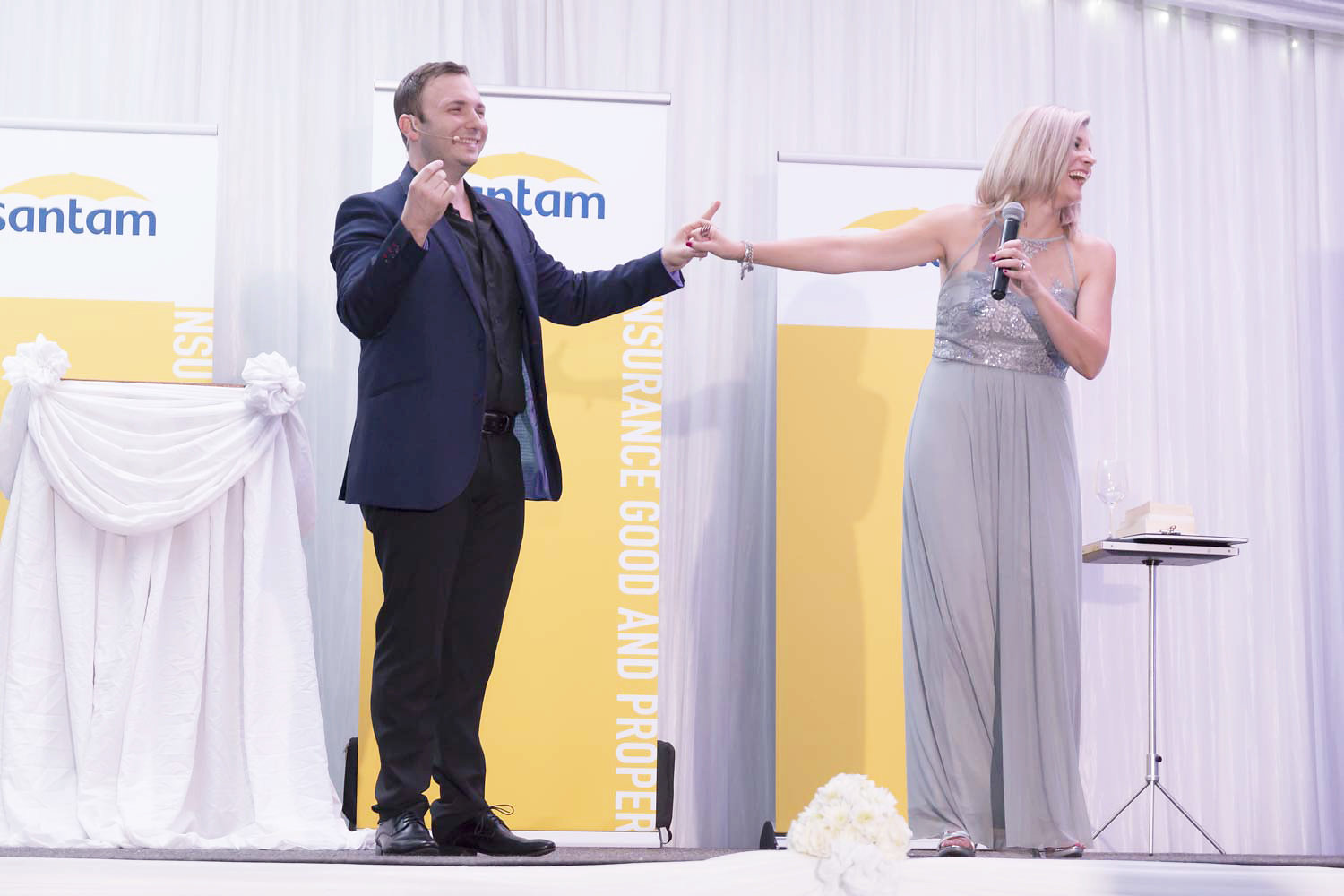 Magician & Mentalist Larry Soffer