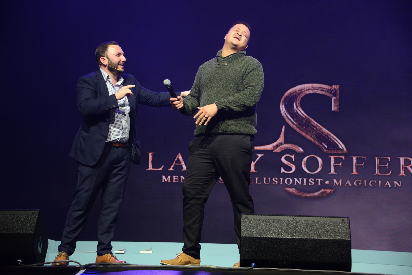 Magician & Mentalist Larry Soffer
